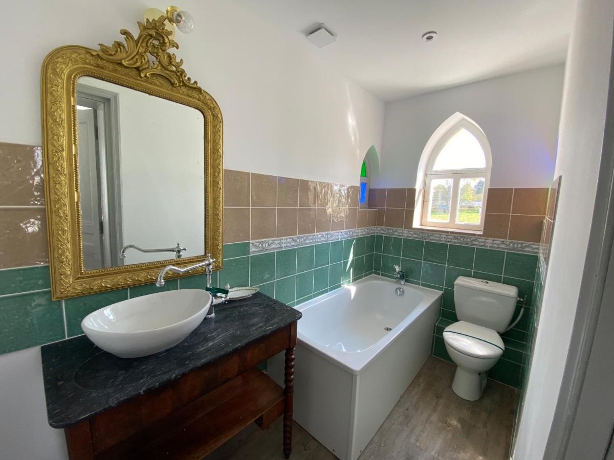 Hotel Manoir de L'Oiselière à La Remuée Extérieur photo
